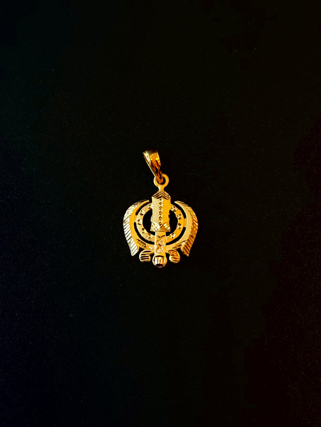 22K Gold Pendant