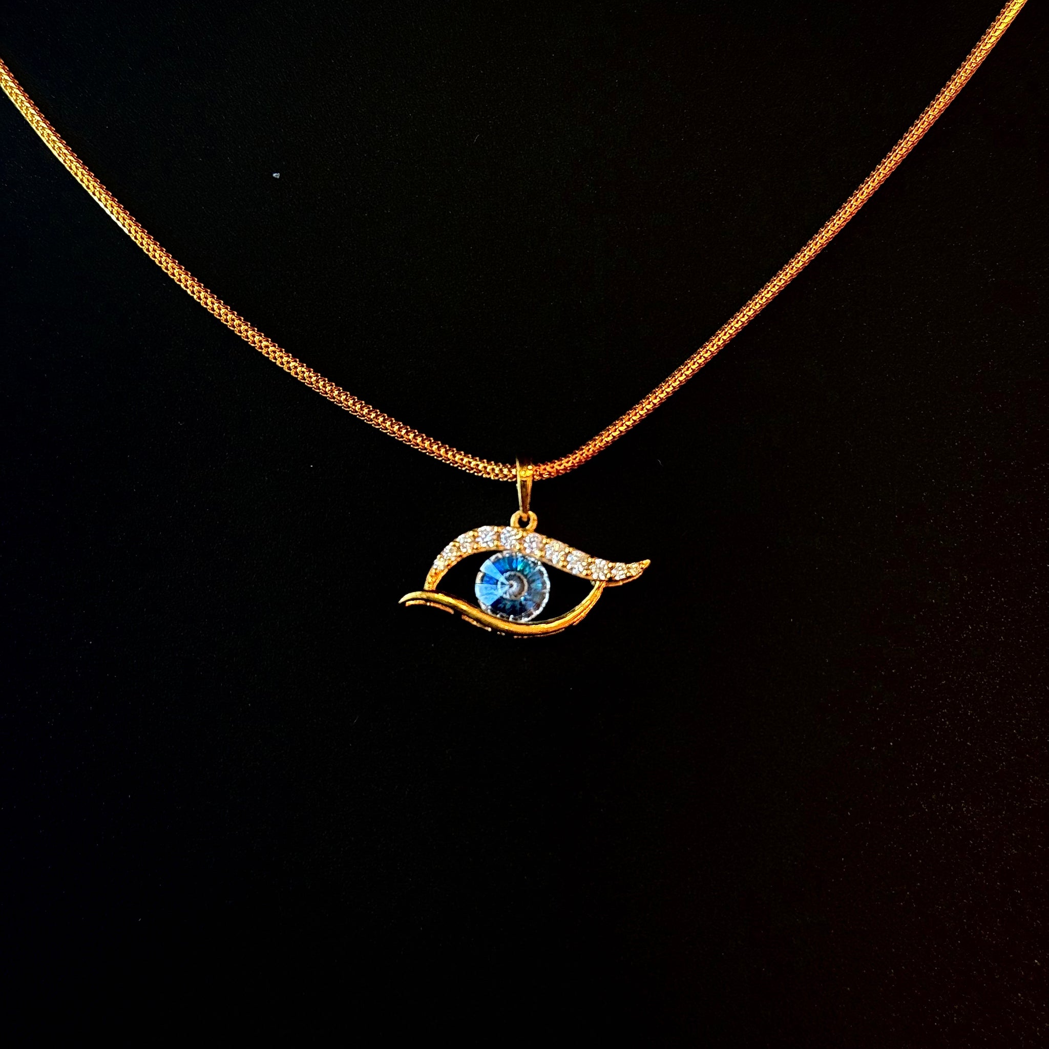 22K Gold Pendant