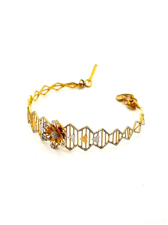 22k Gold Ladies Bracelet