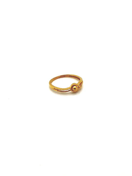22K Gold Ladies Ring