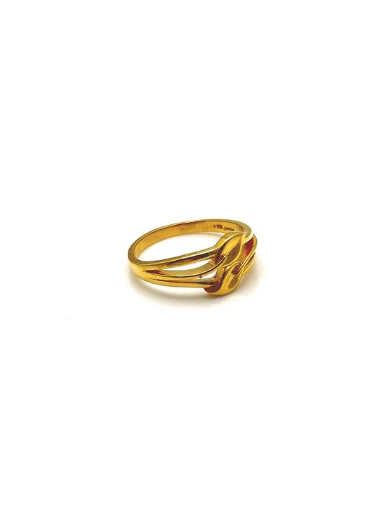 22K Gold Ladies Ring